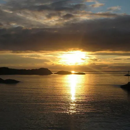 度假居 9 Person In Farstad-by Traum