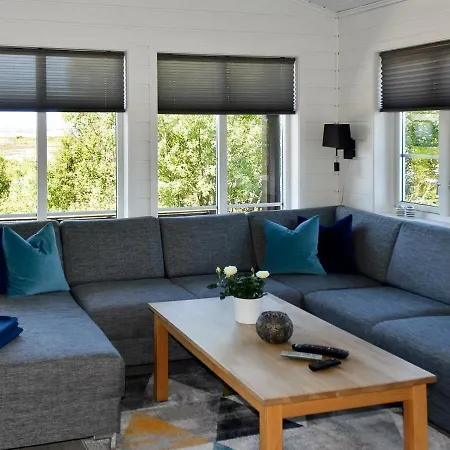 Four-bedroom Holiday In Farstad