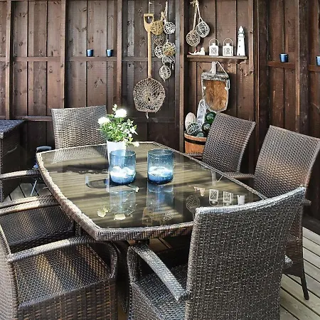 9 Person In Farstad-by Traum Ferienhaus *