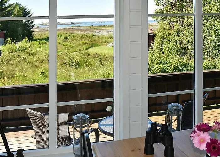 9 Person In Farstad-by Traum Feriehus